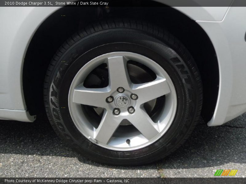 Stone White / Dark Slate Gray 2010 Dodge Charger 3.5L
