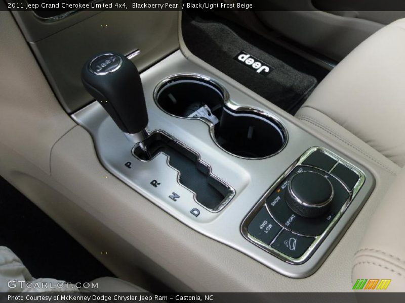 Blackberry Pearl / Black/Light Frost Beige 2011 Jeep Grand Cherokee Limited 4x4