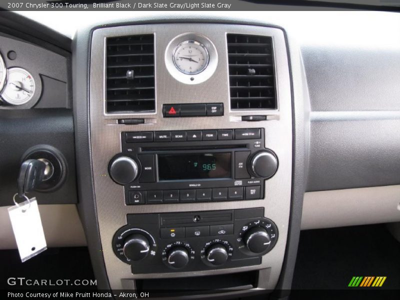 Brilliant Black / Dark Slate Gray/Light Slate Gray 2007 Chrysler 300 Touring