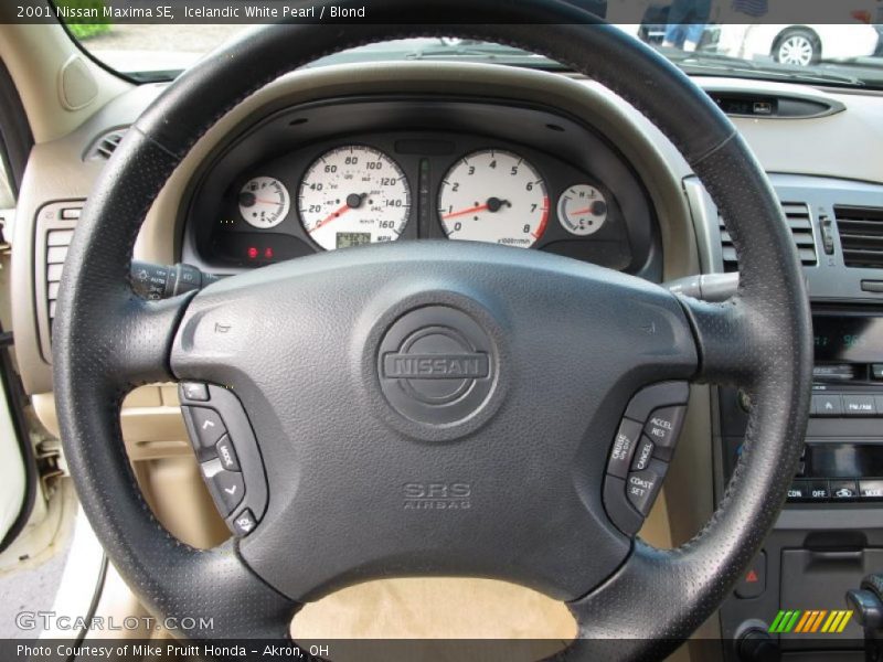 Icelandic White Pearl / Blond 2001 Nissan Maxima SE