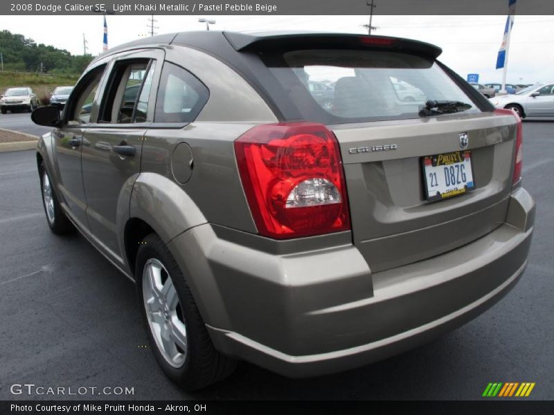 Light Khaki Metallic / Pastel Pebble Beige 2008 Dodge Caliber SE