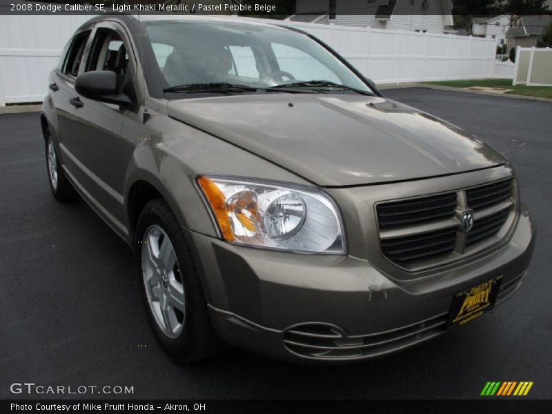 Light Khaki Metallic / Pastel Pebble Beige 2008 Dodge Caliber SE