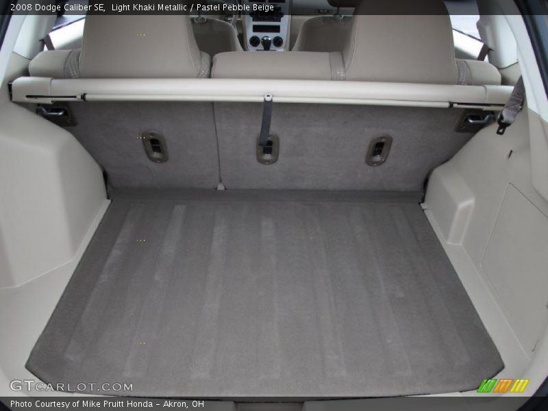 Light Khaki Metallic / Pastel Pebble Beige 2008 Dodge Caliber SE