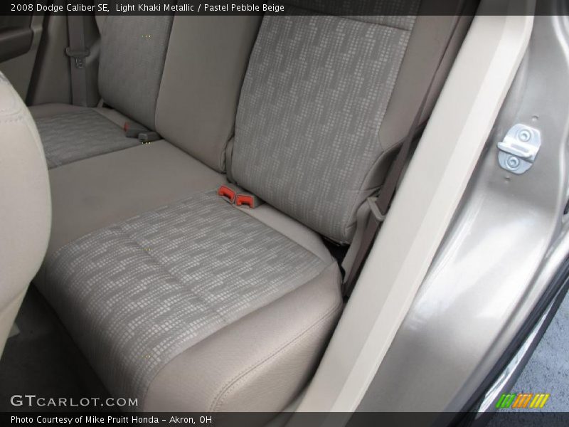Light Khaki Metallic / Pastel Pebble Beige 2008 Dodge Caliber SE
