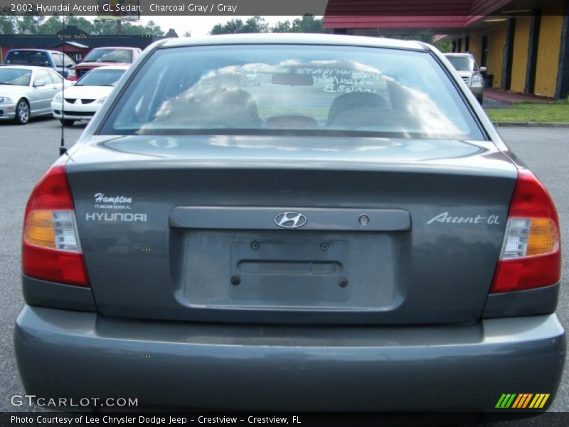 Charcoal Gray / Gray 2002 Hyundai Accent GL Sedan