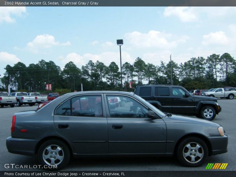 Charcoal Gray / Gray 2002 Hyundai Accent GL Sedan