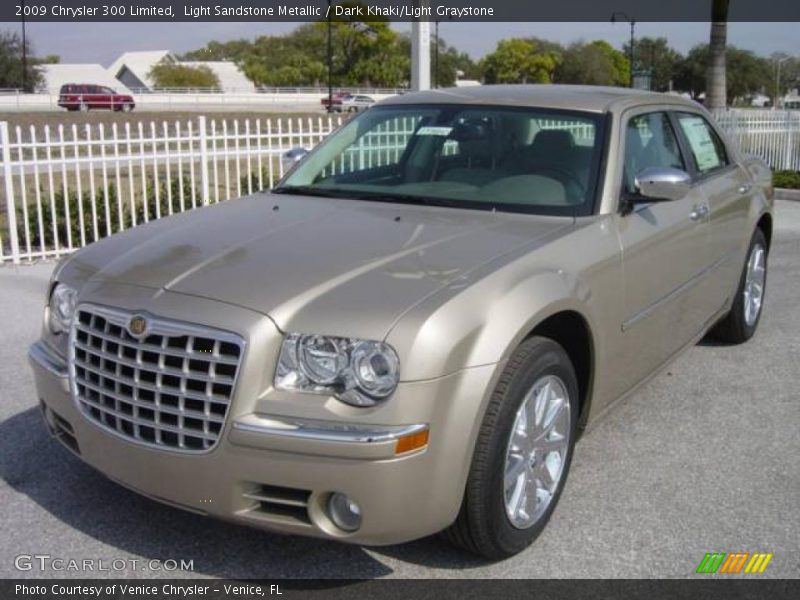 Light Sandstone Metallic / Dark Khaki/Light Graystone 2009 Chrysler 300 Limited