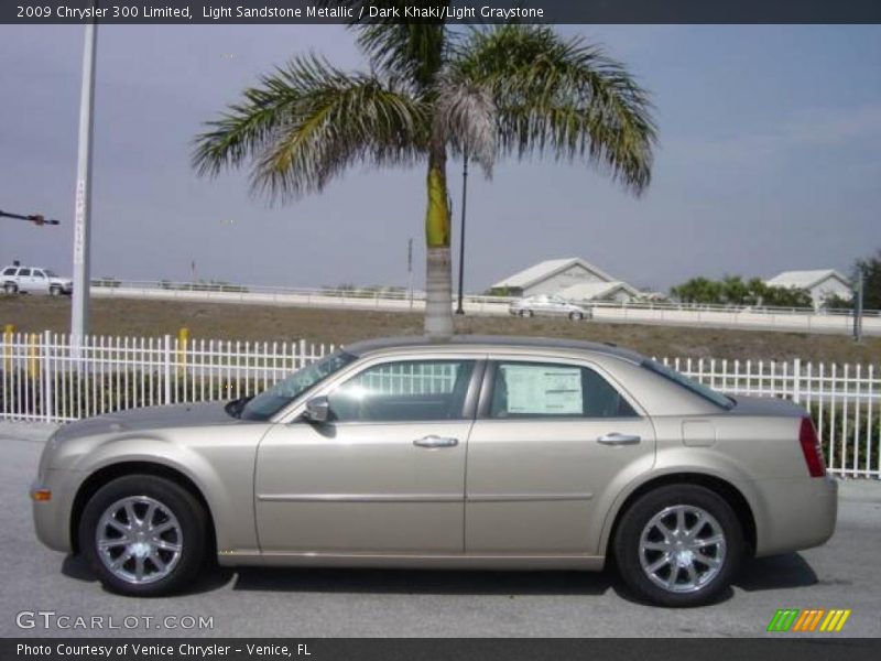 Light Sandstone Metallic / Dark Khaki/Light Graystone 2009 Chrysler 300 Limited