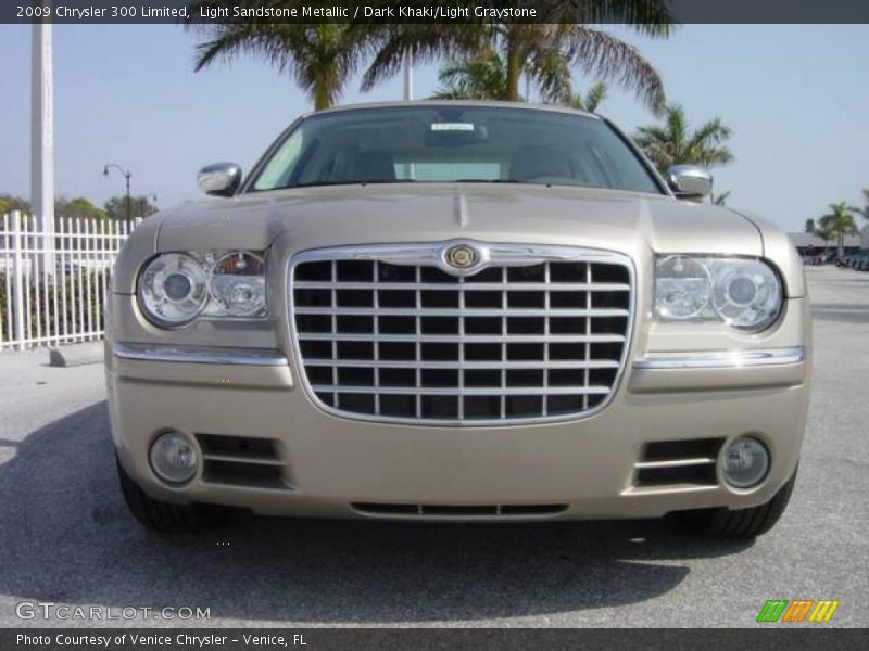 Light Sandstone Metallic / Dark Khaki/Light Graystone 2009 Chrysler 300 Limited