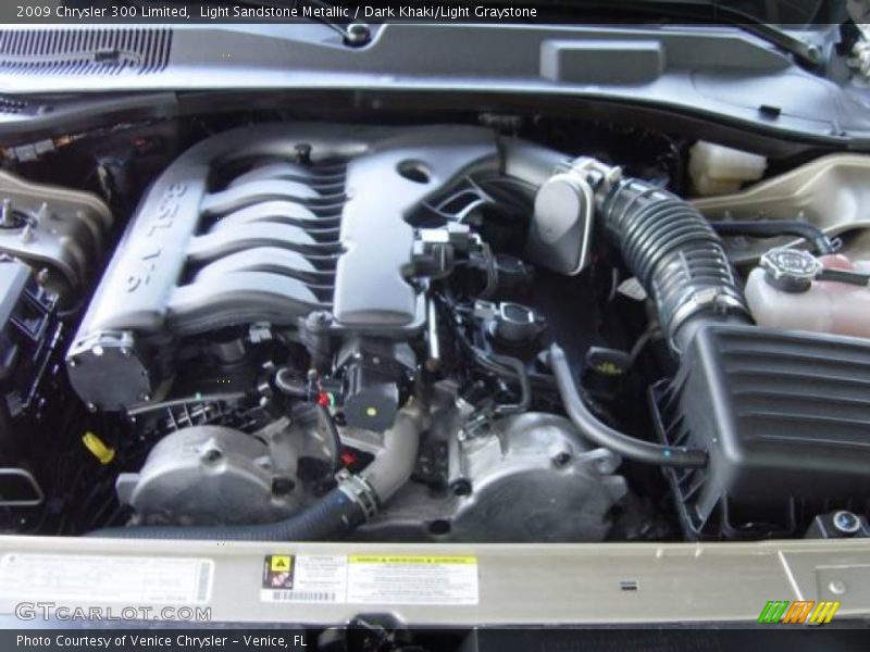 Light Sandstone Metallic / Dark Khaki/Light Graystone 2009 Chrysler 300 Limited