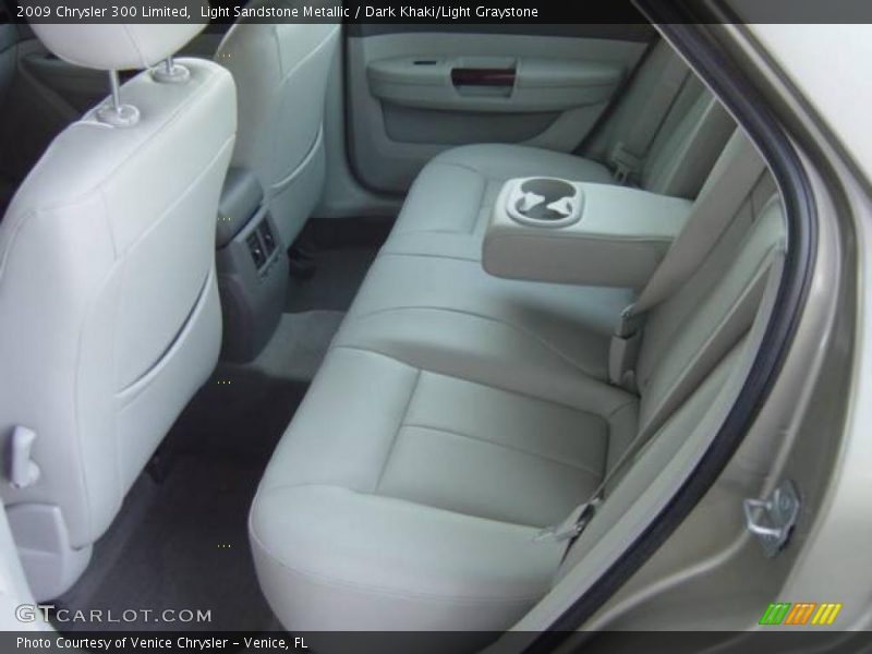 Light Sandstone Metallic / Dark Khaki/Light Graystone 2009 Chrysler 300 Limited