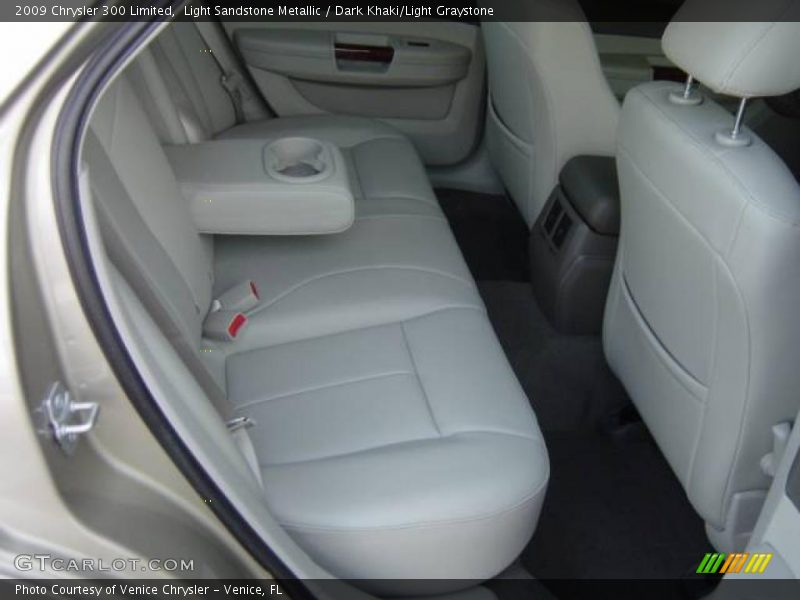 Light Sandstone Metallic / Dark Khaki/Light Graystone 2009 Chrysler 300 Limited