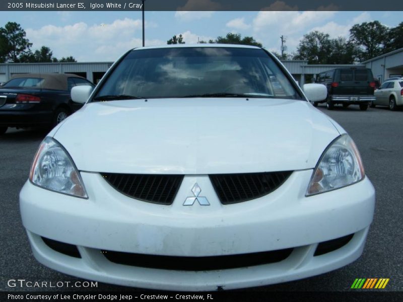 Igloo White / Gray 2005 Mitsubishi Lancer ES