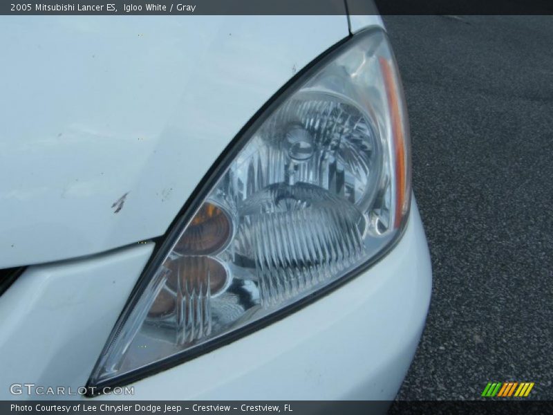 Igloo White / Gray 2005 Mitsubishi Lancer ES