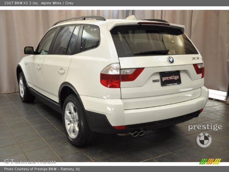 Alpine White / Grey 2007 BMW X3 3.0si