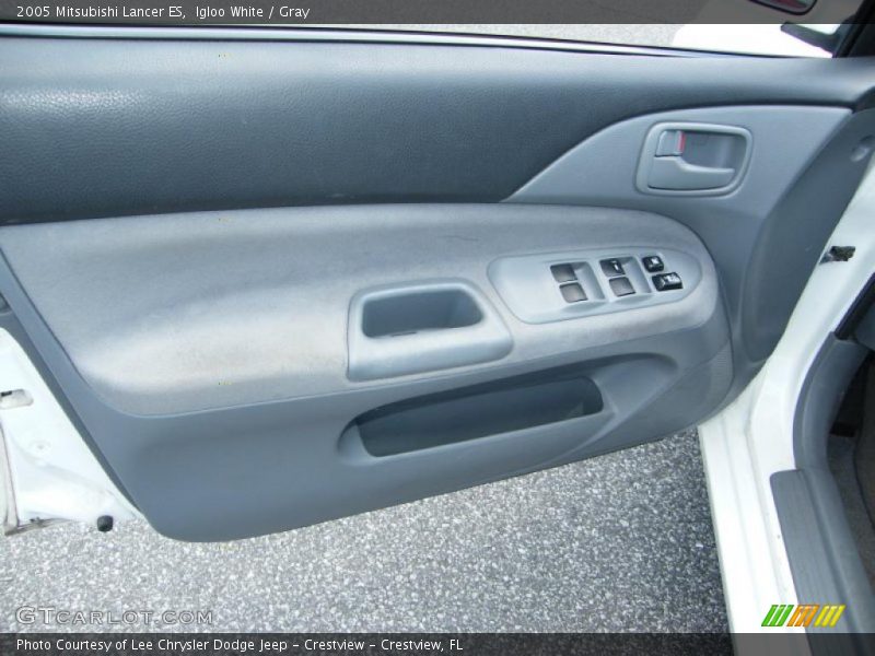 Igloo White / Gray 2005 Mitsubishi Lancer ES