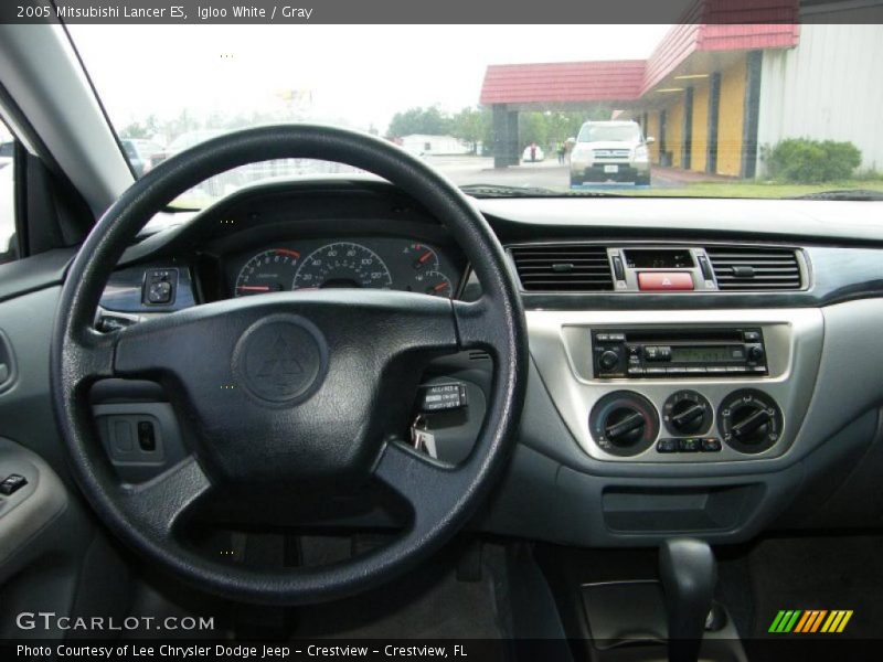 Igloo White / Gray 2005 Mitsubishi Lancer ES