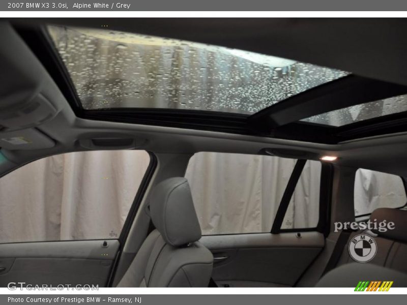 Alpine White / Grey 2007 BMW X3 3.0si