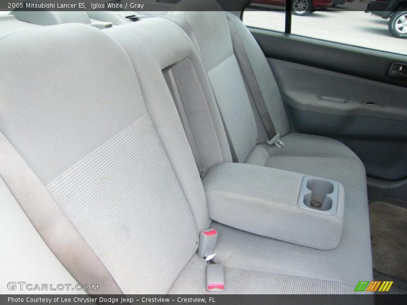 Igloo White / Gray 2005 Mitsubishi Lancer ES