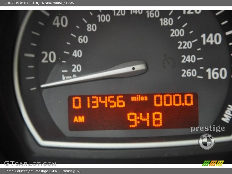Alpine White / Grey 2007 BMW X3 3.0si