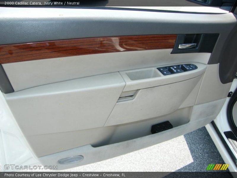 Ivory White / Neutral 2000 Cadillac Catera