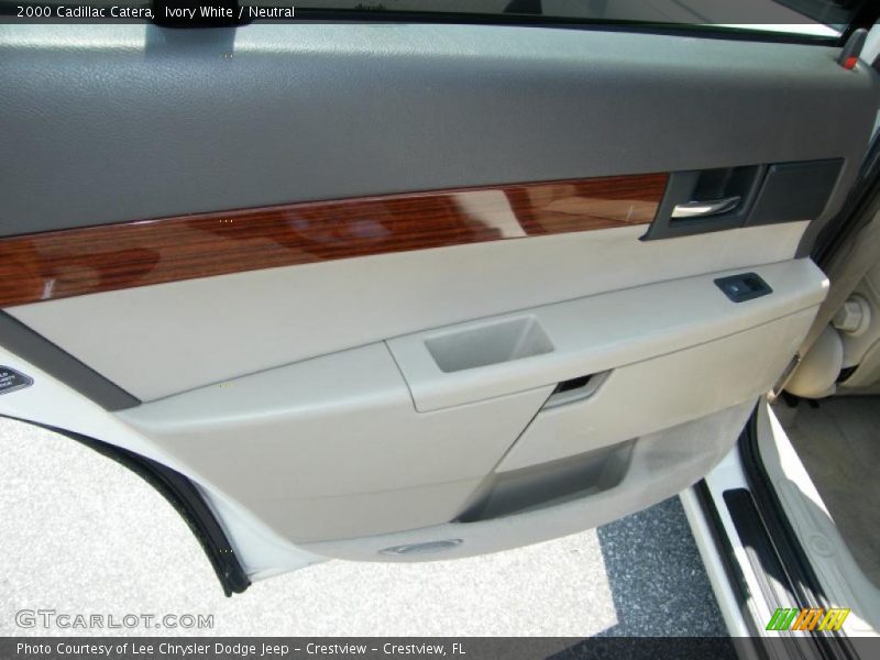 Ivory White / Neutral 2000 Cadillac Catera