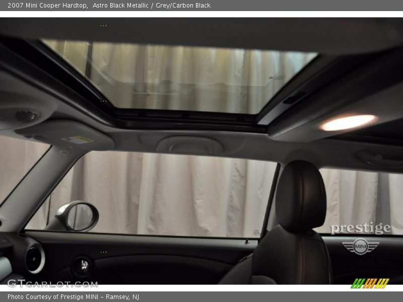 Astro Black Metallic / Grey/Carbon Black 2007 Mini Cooper Hardtop