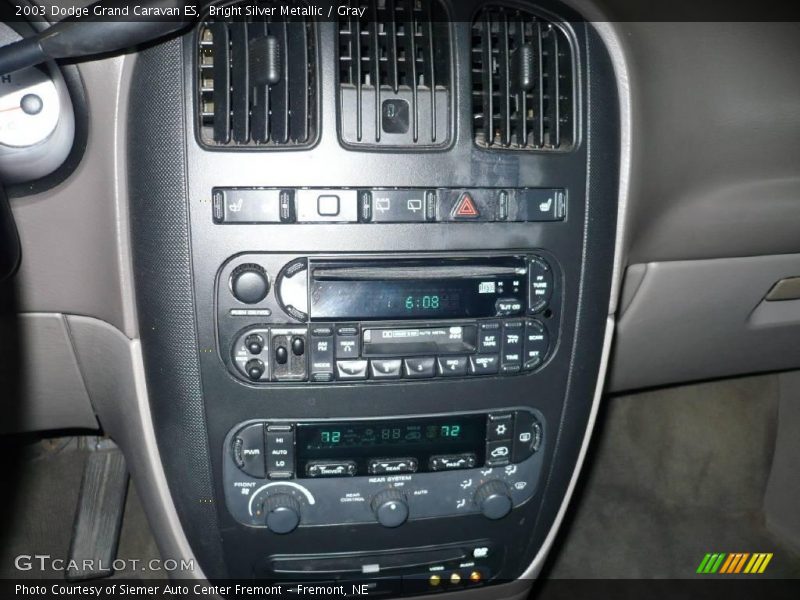 Bright Silver Metallic / Gray 2003 Dodge Grand Caravan ES