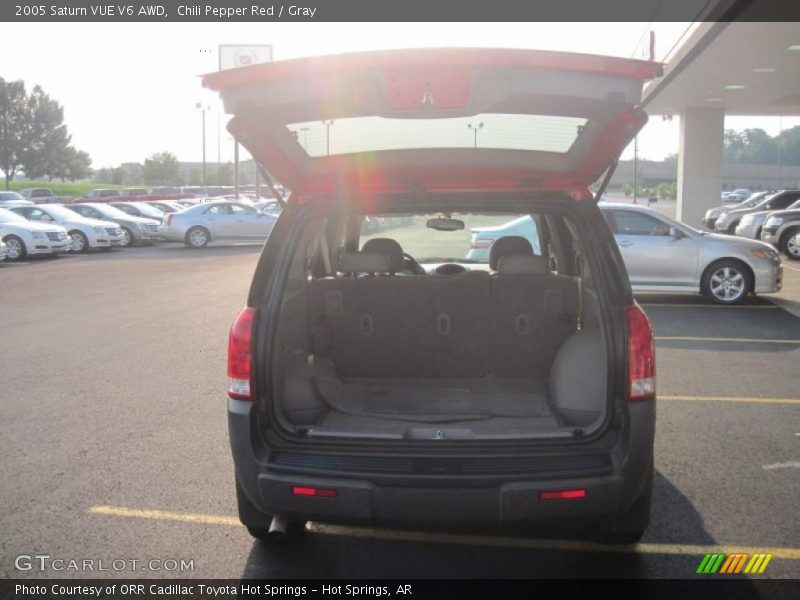 Chili Pepper Red / Gray 2005 Saturn VUE V6 AWD