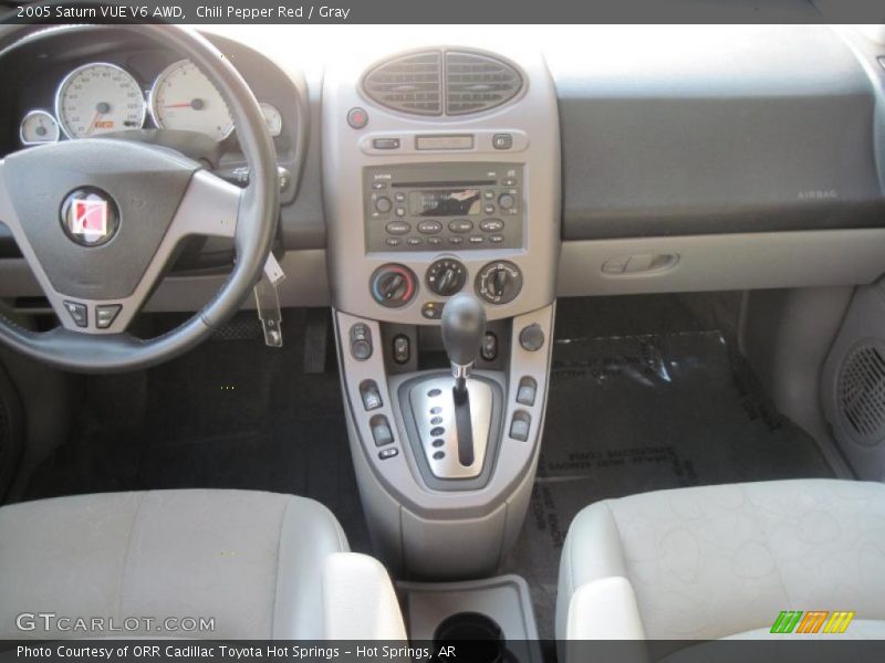 Chili Pepper Red / Gray 2005 Saturn VUE V6 AWD