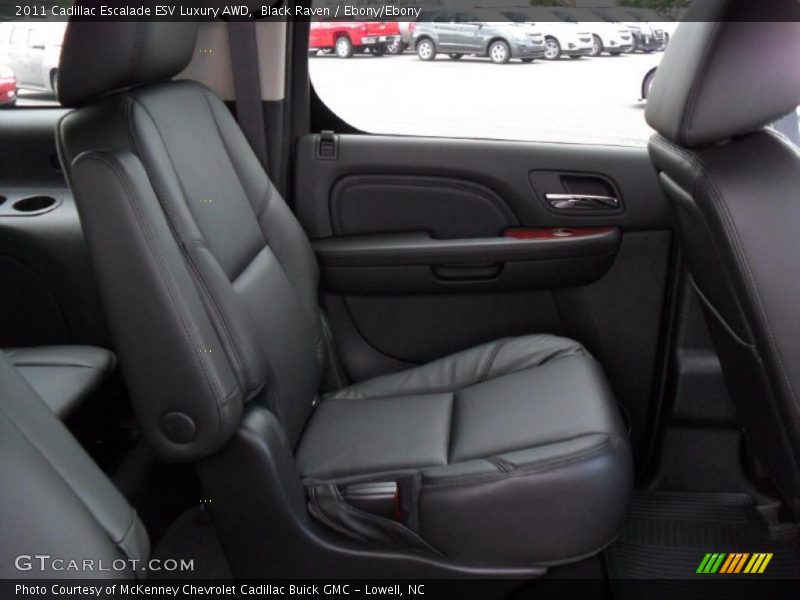 Black Raven / Ebony/Ebony 2011 Cadillac Escalade ESV Luxury AWD
