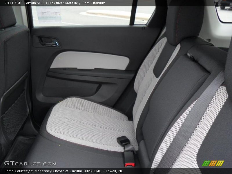 Quicksilver Metallic / Light Titanium 2011 GMC Terrain SLE