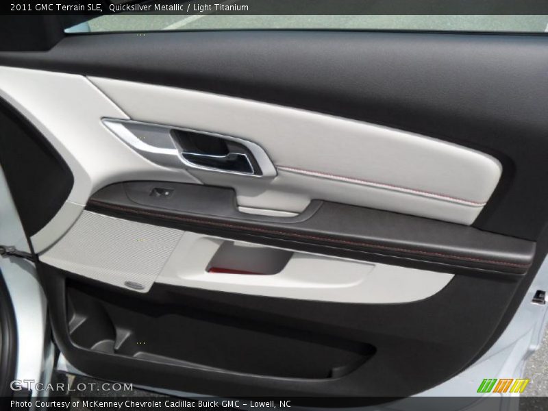 Quicksilver Metallic / Light Titanium 2011 GMC Terrain SLE