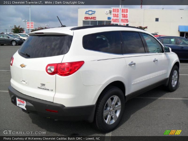 White / Dark Gray/Light Gray 2011 Chevrolet Traverse LT