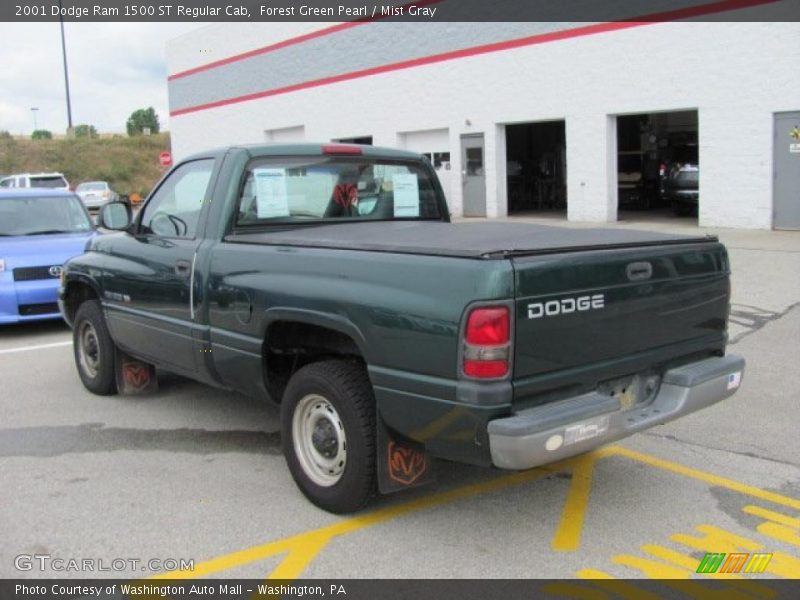 Forest Green Pearl / Mist Gray 2001 Dodge Ram 1500 ST Regular Cab