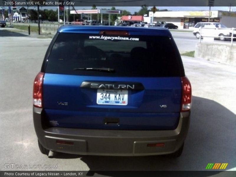 Pacific Blue / Gray 2005 Saturn VUE V6
