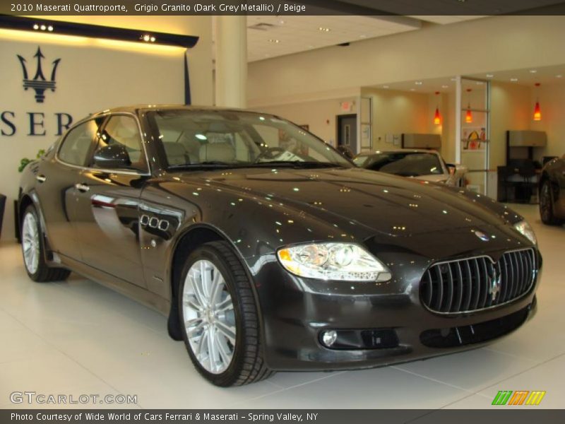 Grigio Granito (Dark Grey Metallic) / Beige 2010 Maserati Quattroporte