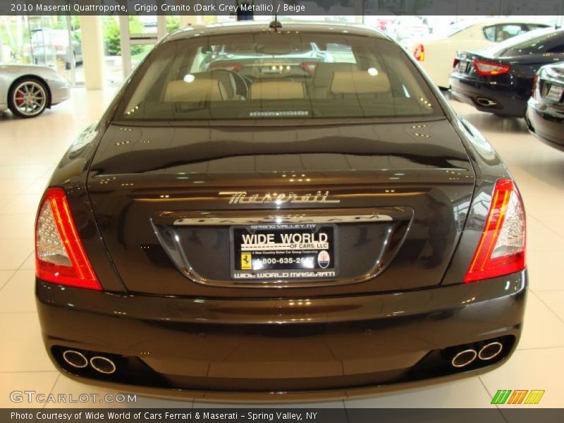 Grigio Granito (Dark Grey Metallic) / Beige 2010 Maserati Quattroporte