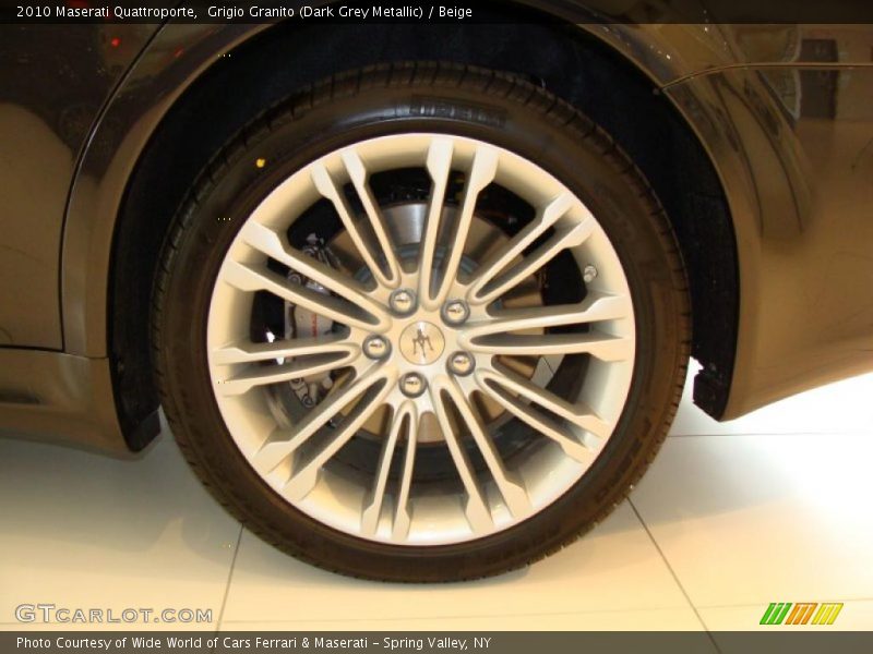 Grigio Granito (Dark Grey Metallic) / Beige 2010 Maserati Quattroporte