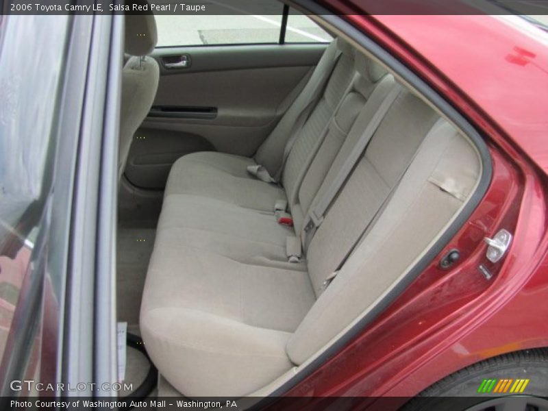 Salsa Red Pearl / Taupe 2006 Toyota Camry LE