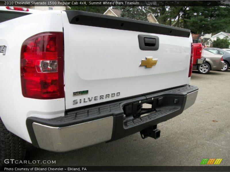 Summit White / Dark Titanium 2010 Chevrolet Silverado 1500 Regular Cab 4x4