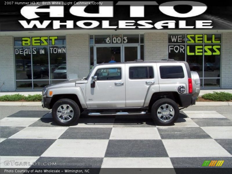 Birch White / Light Cashmere/Ebony 2007 Hummer H3 X