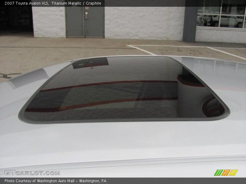 Titanium Metallic / Graphite 2007 Toyota Avalon XLS