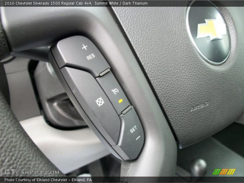 Summit White / Dark Titanium 2010 Chevrolet Silverado 1500 Regular Cab 4x4