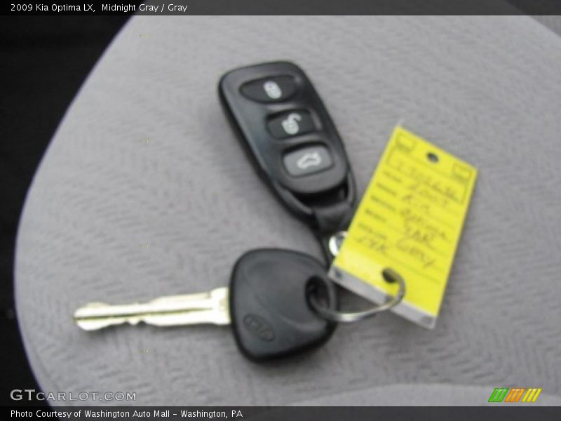 Midnight Gray / Gray 2009 Kia Optima LX
