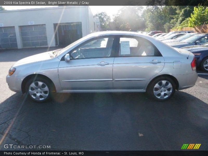 Bright Silver Metallic / Gray 2009 Kia Spectra EX Sedan