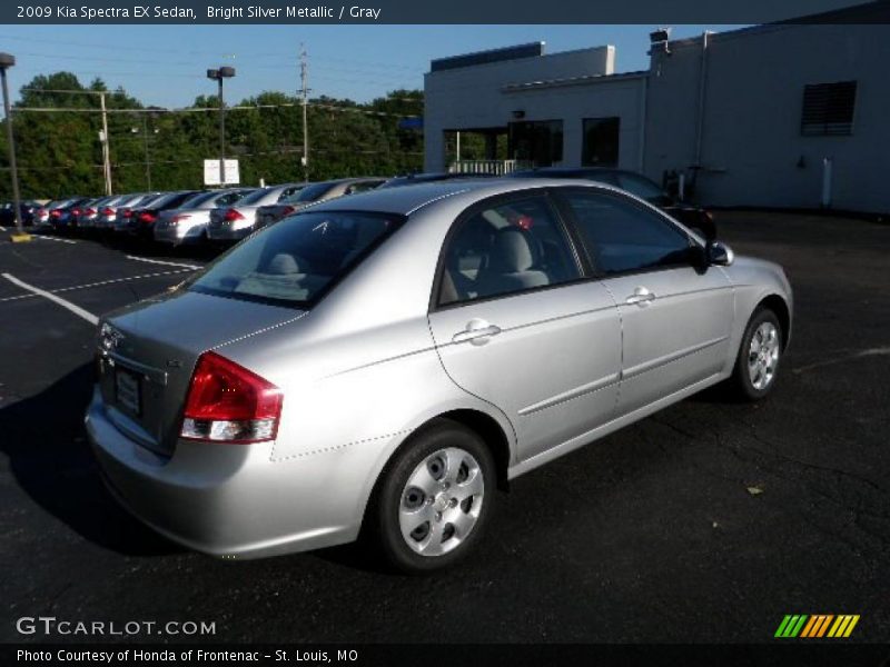 Bright Silver Metallic / Gray 2009 Kia Spectra EX Sedan