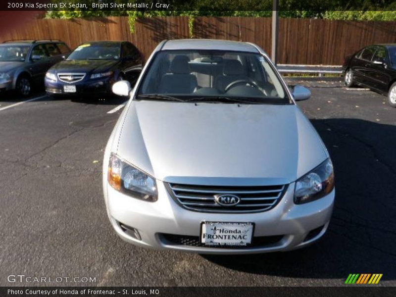 Bright Silver Metallic / Gray 2009 Kia Spectra EX Sedan