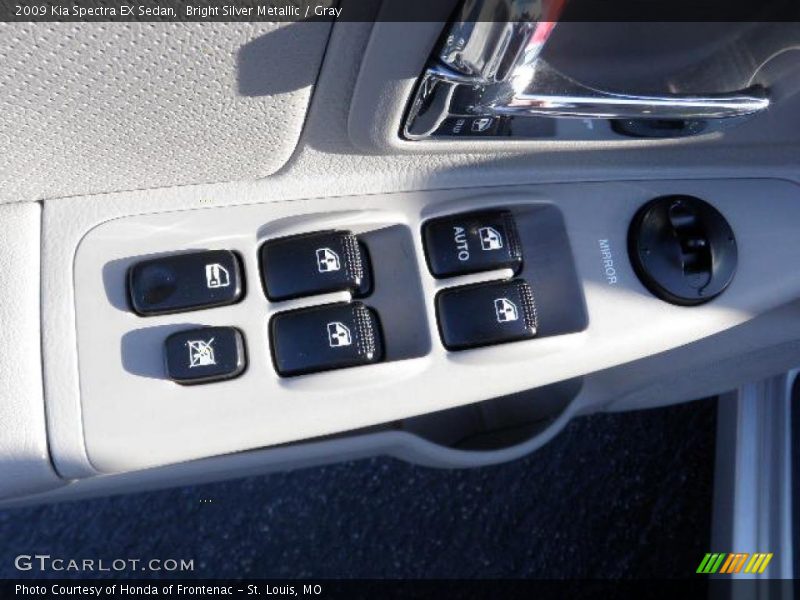 Bright Silver Metallic / Gray 2009 Kia Spectra EX Sedan