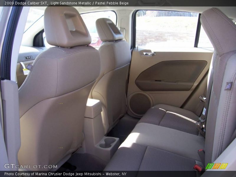 Light Sandstone Metallic / Pastel Pebble Beige 2009 Dodge Caliber SXT